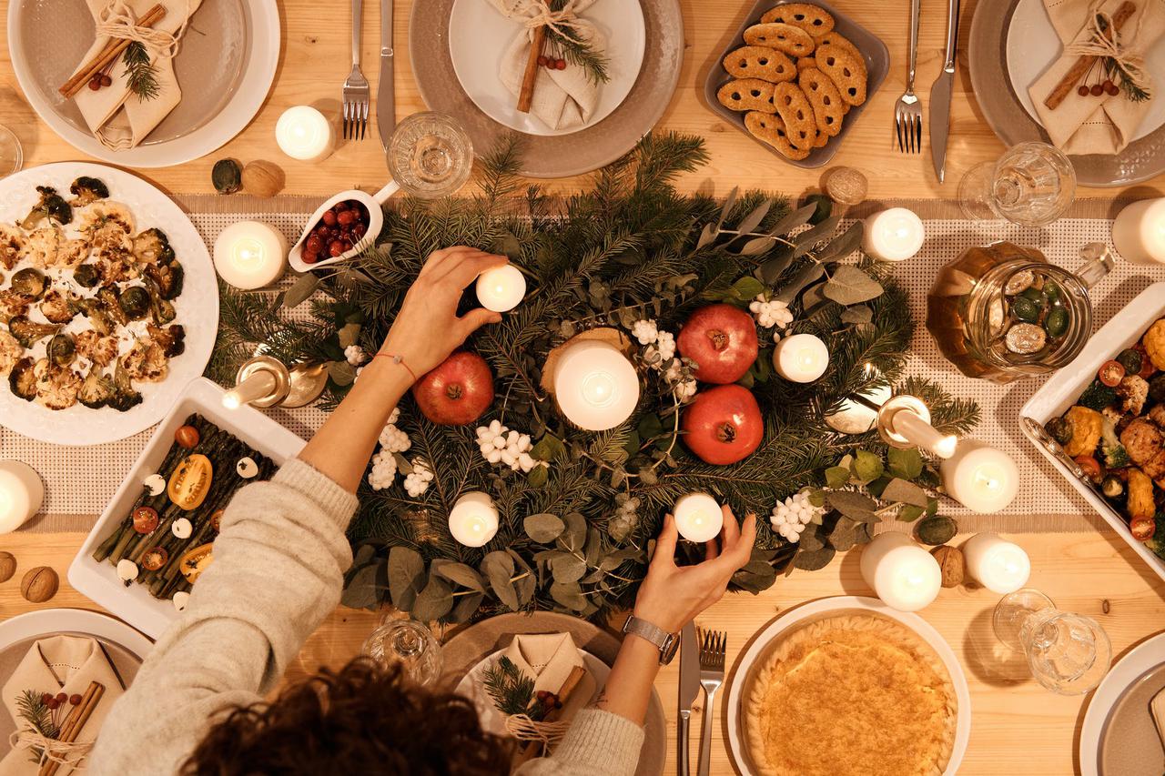 Holiday Dinner: a Meal to Enjoy Deliberately - 120/Life